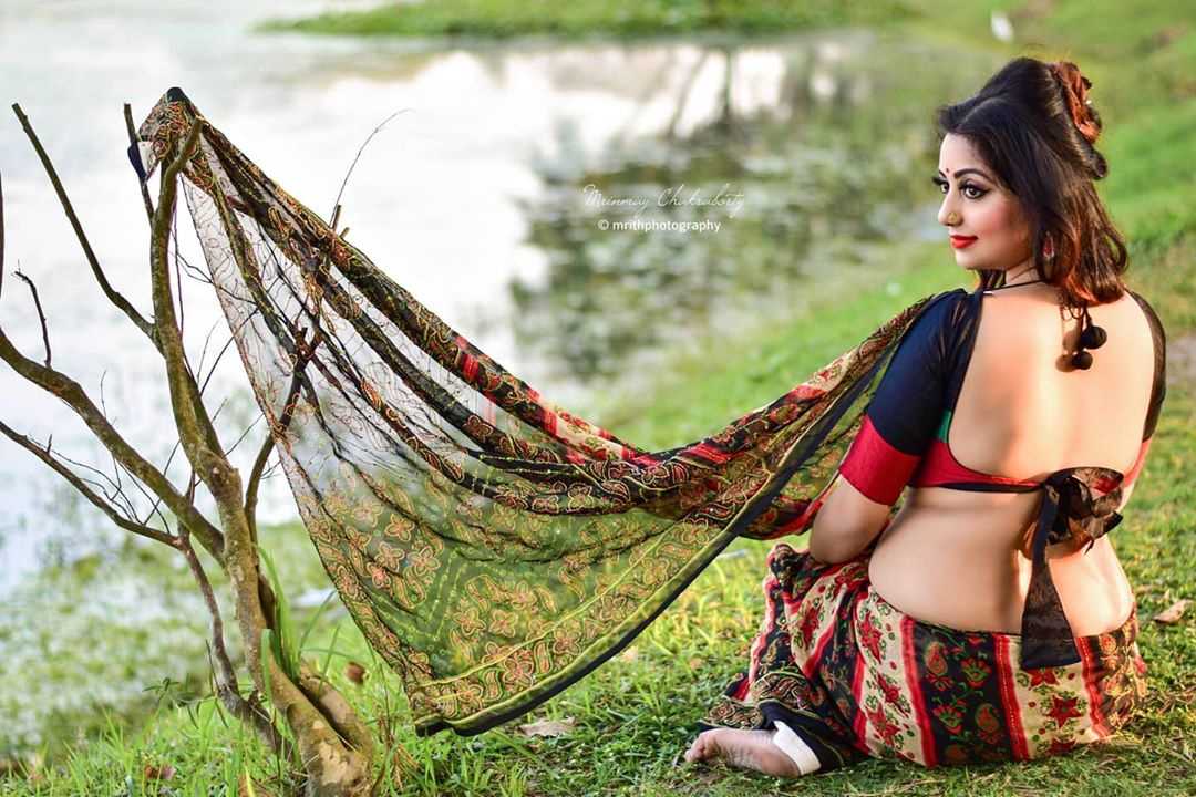 Rupsa Saha Chowdhury Hot Saree Photoshoot - RitzyStar