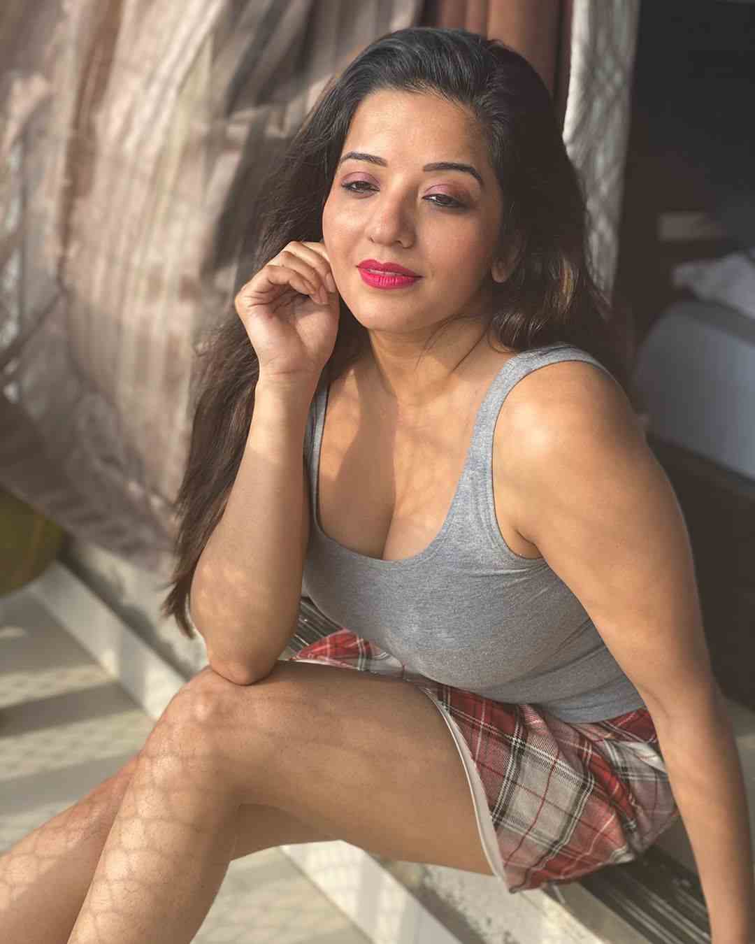 Monalisa Antara Biswas Style Social Media 03 05 2020 RitzyStar