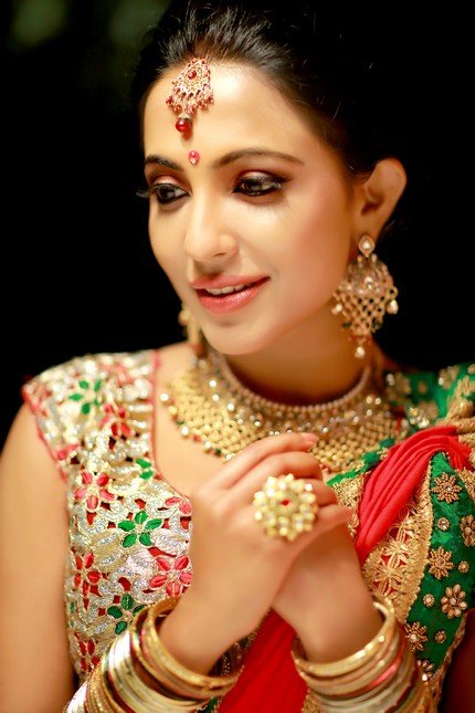Parvati Nair Wiki, Birthday, Age, Boyfriend, Husband, Affair, Family, Body Measurements, Biography & More