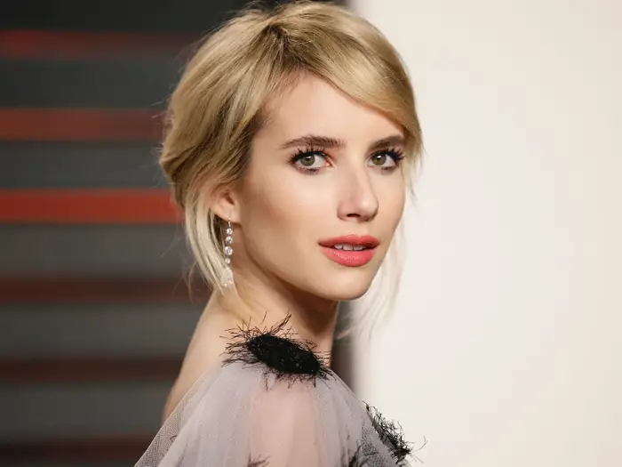 Emma Roberts ~  Biography, Birthday, Age, Boyfriend, Husband, Affair, Family, Net Worth, Body Measurements