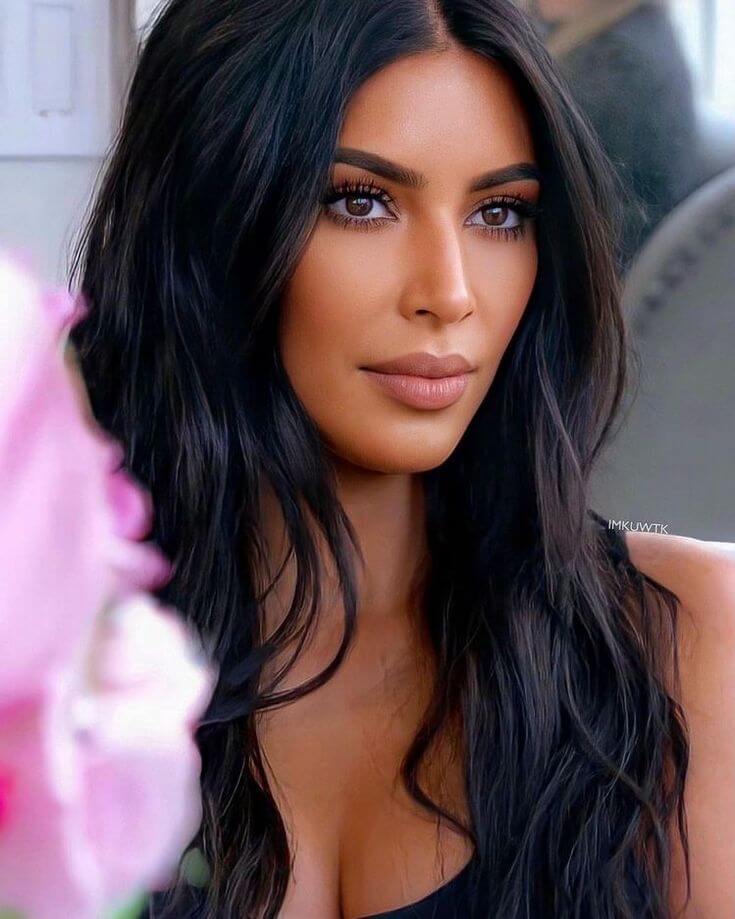 Kim Kardashian ~  Biography, Birthday, Age, Boyfriend, Husband, Affair, Family, Net Worth, Body Measurements