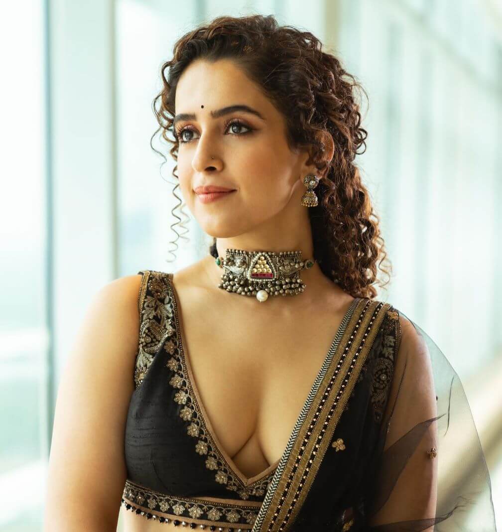 Sanya Malhotra ~ Biography, Birthday, Age, Boyfriend, Husband, Affair, Family, Net Worth, Body Measurements